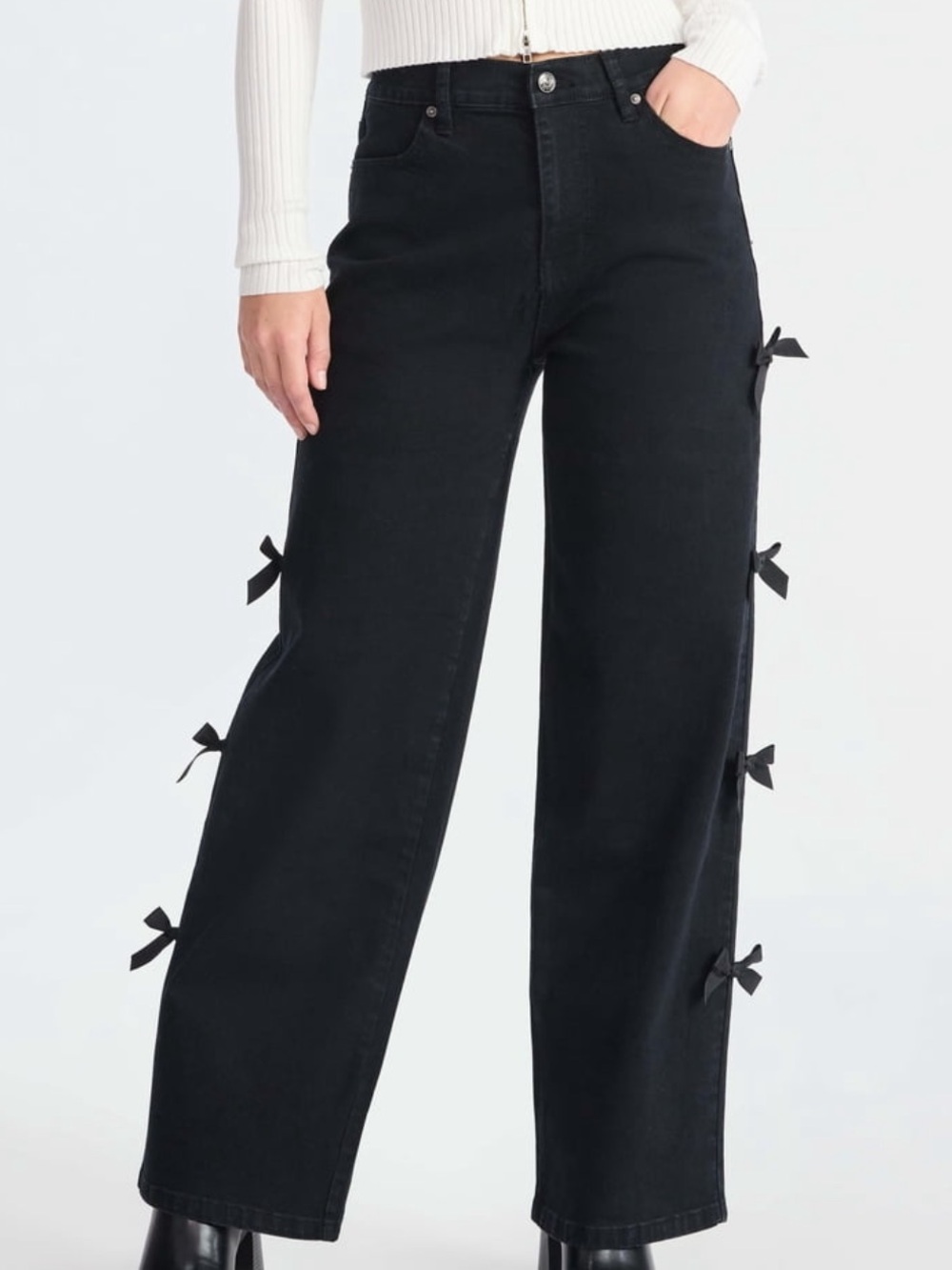 Madden NYC Bow jeans